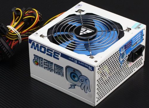 电脑电源300W与400W 功率差异背后的实际考量